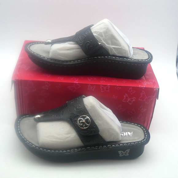 NEW Alegria Women's 8.5-9 Carina Thong Sandals Hello Doily BLACK Size 38 - Picture 4 of 16